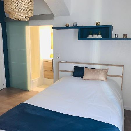 Appartement Douillet Лорг Екстериор снимка